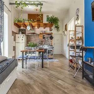  Apartment Go Go House 2 Casa Aprile